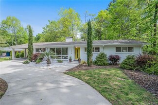 1238 Lynbrook Dr, Charlotte, NC 28211