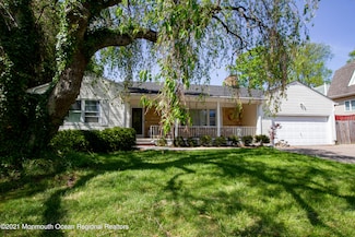 186 Pinckney Rd, Little Silver, NJ 07739