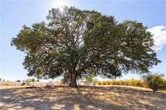 27 Wellsona Rd, Paso Robles, CA 93446