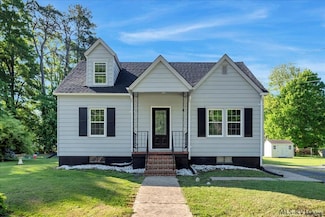 622 N Lunenburg Ave, South Hill, VA 23970