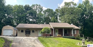 40 Sunflower Ln, Brandenburg, KY 40108