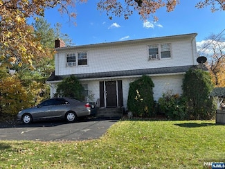 1157 Goffle Rd Unit 2, Hawthorne, NJ 07506