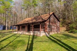 6071 Bradshaw Rd, Salem, VA 24153