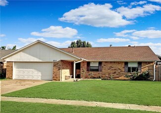 2012 Vanishing Trail, Edmond, OK 73013