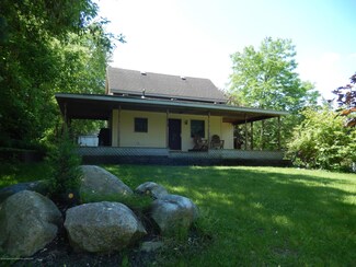 15443 W Herbison Rd, Eagle, MI 48822