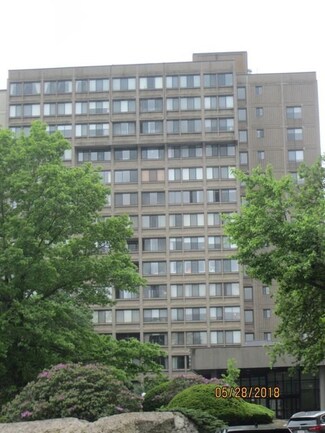 250 Hammond Pond Pkwy Unit 1001 S, Chestnut Hill, MA 02467