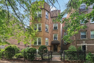 2115 W Arthur Ave, Chicago, IL 60645
