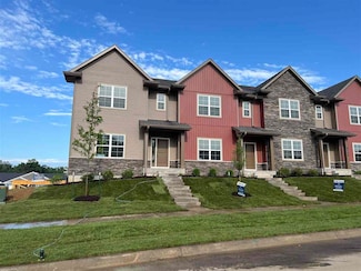 4721 Preston Ln, Iowa City, IA 52246