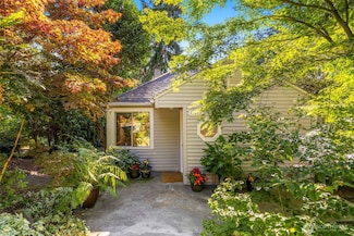 11313 Alton Ave NE, Seattle, WA 98125