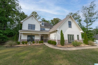 3188 Oakridge Way, Chelsea, AL 35043