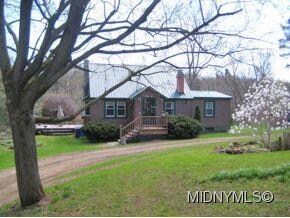 6682 Cooper St, Westmoreland, NY 13490