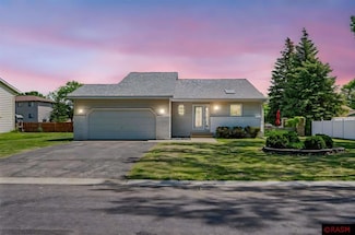 2481 2481 Northridge Dr, North Mankato, MN 56003