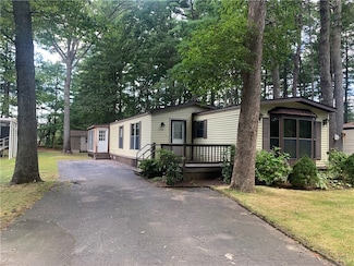 18 Leisure Way, Coventry, RI 02816