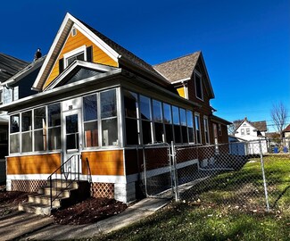 527 Blair Ave, Saint Paul, MN 55103