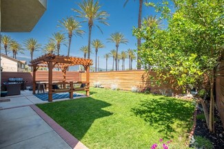 7347 Meade Ct, Fontana, CA 92336