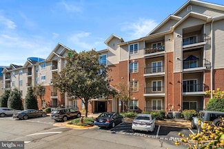 1570 Spring Gate Dr Unit 7213, McLean, VA 22102