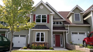 1006 Macintosh Way, Matamoras, PA 18336