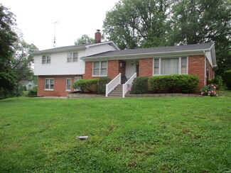 521 Center St, Rockport, IN 47635