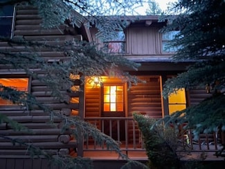 11919 Twin Lakes Rd Unit 10, Bridgeport, CA 93517