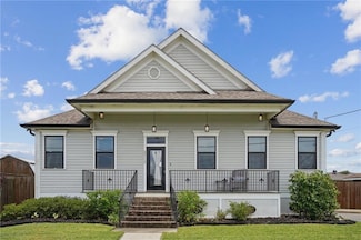 3717 Lena Dr, Chalmette, LA 70043