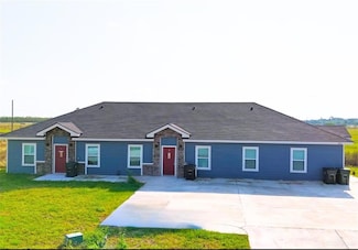 2001 S Valley Cir, La Feria, TX 78559