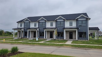 1996 S Warrior Ln, Waukee, IA 50263