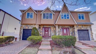 360 Gurley Ave, Staten Island, NY 10308