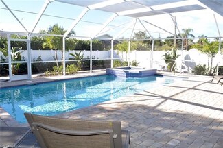 74 2nd St, Bonita Springs, FL 34134