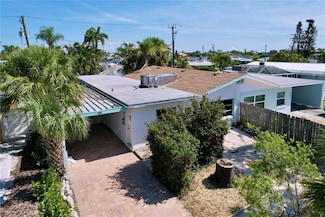 440 62nd St, Holmes Beach, FL 34217