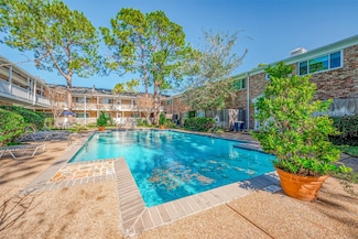 4040 San Felipe St Unit 140, Houston, TX 77027