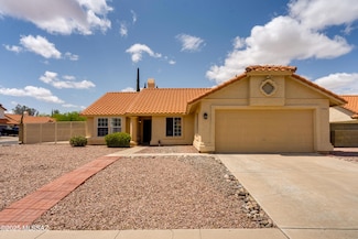 7954 S Castle Bay St, Tucson, AZ 85747