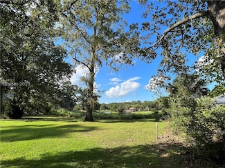 3 Old Oak Rd, Bluffton, SC 29909