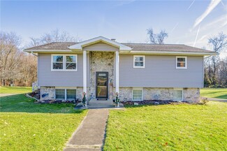 331 Evergreen Dr, Mount Pleasant, PA 15666