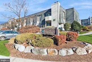25 S Church Rd Unit Rd Unit 3, Maple Shade, NJ 08052