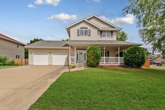 231 Woodhaven Ln, Mankato, MN 56001