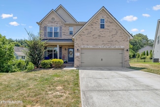 8631 Oxford Dr, Knoxville, TN 37922