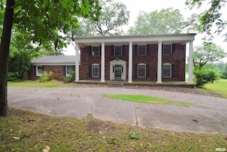 1901 Lake St, Mount Vernon, IL 62864