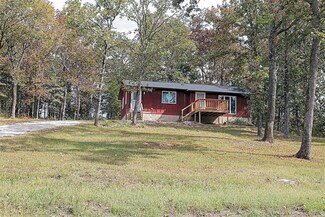 12523 Tall Pine Dr, Sainte Genevieve, MO 63670