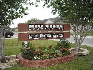 191 S Portaleza Ave, Roma, TX 78584
