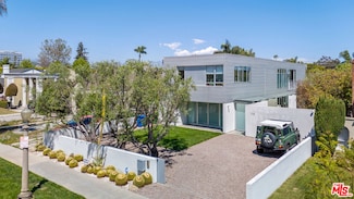 116 S Arden Blvd, Los Angeles, CA 90004