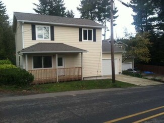 3670 W Arsenal Way, Bremerton, WA 98312
