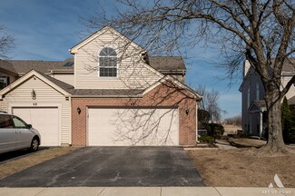 66 King Dr, Streamwood, IL 60107