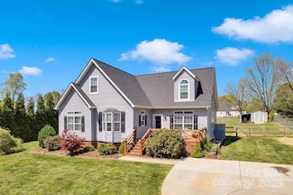 126 Top Flite Dr, Statesville, NC 28677