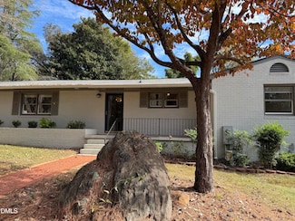 316 Hillsboro St, Pittsboro, NC 27312