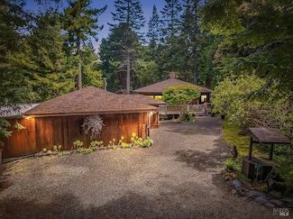 31801 Westwood Dr, Fort Bragg, CA 95437