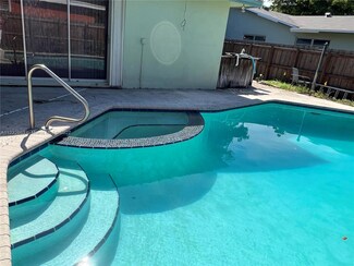 2001 NW 105th Terrace, Pembroke Pines, FL 33026