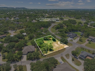 1210 Brazos Dr, Granbury, TX 76048