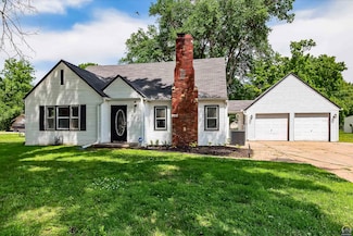 1928 N Kansas Ave, Topeka, KS 66608