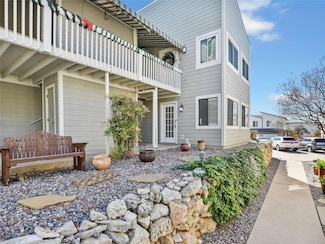 5801 Thunderbird St Unit A8, Leander, TX 78645