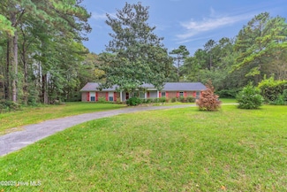 205 Quail Ridge Rd, Wilmington, NC 28409